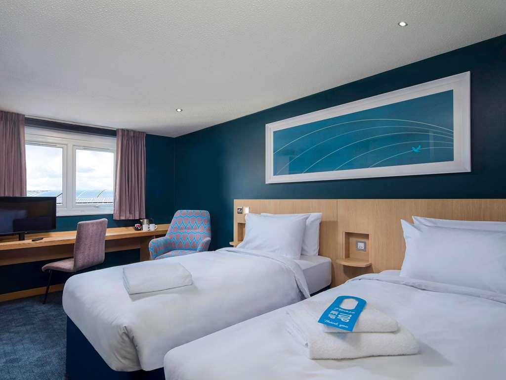 Travelodge Leatherhead Quarto foto